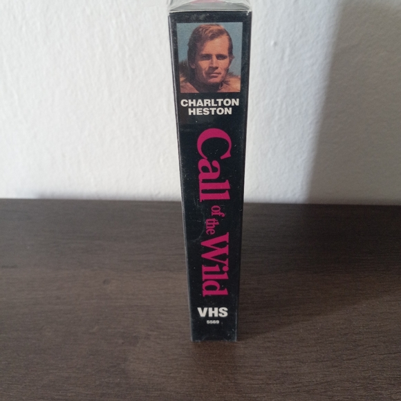Call Of The Wild Vhs Factory Sealed Charlton Heston - Picture 3 of 4